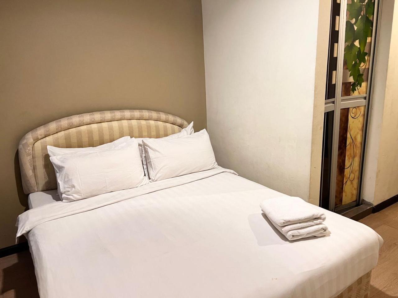 Ig Cottage Hotel อลอร์สตาร์ ภายนอก รูปภาพ